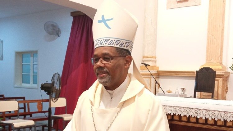 D. Ildo Augusto dos Santos Lopes Fortes, Bispo de Mindelo (Cabo Verde)  