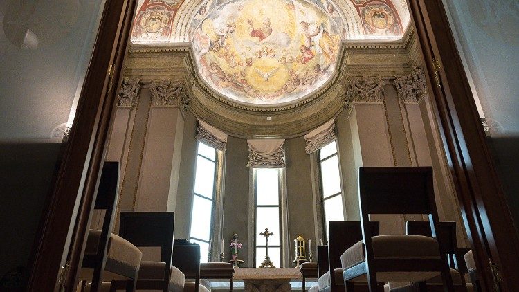 Segreteria di Stato - La Cappella dell'appartamento di Giulio III (seconda Loggia)