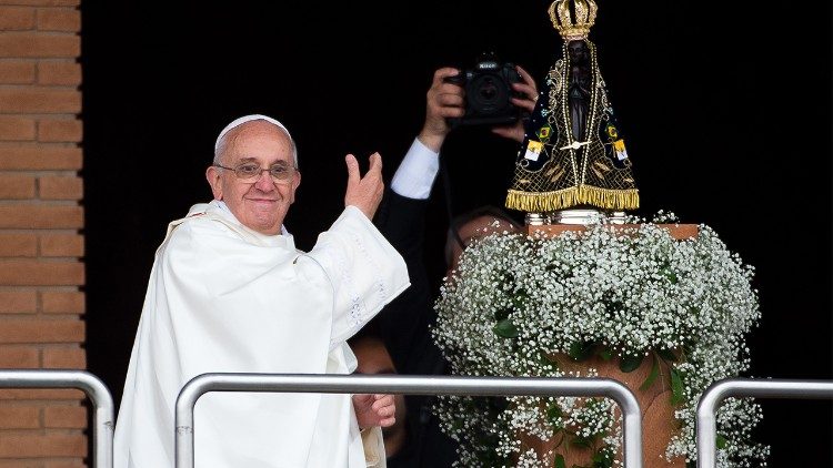 Popiežius Pranciškus Aparesidos šventovėje 2013 m. 
