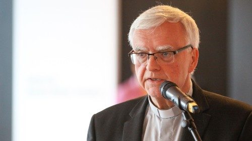 Berliner Erzbischof: Ausgrenzung Homosexueller ist „schmerzhaft“
