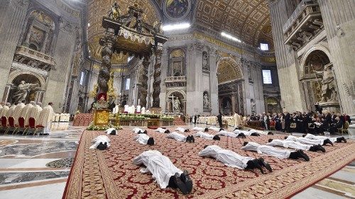 Le Pape ordonne neuf prêtres pour le diocèse de Rome
