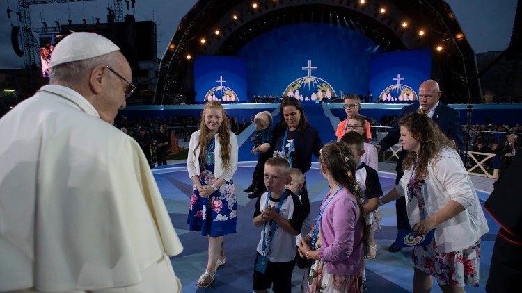 Pope Francis meets a family during the 9th WMOF in Dublin, Ireland, in August 2018.  