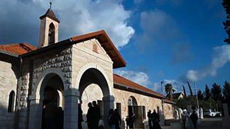 Църквата към манастира на Архангел Гавраил в Ал-Муджайдел