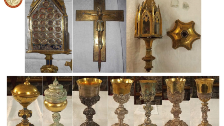 Reliquie von San Galgano und andere von den Carabinieri gefundene Werke