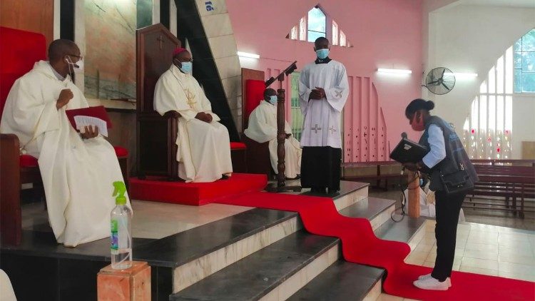 Semana de Oração pela Unidade dos Cristãos na Catedral de Caxito (Angola)