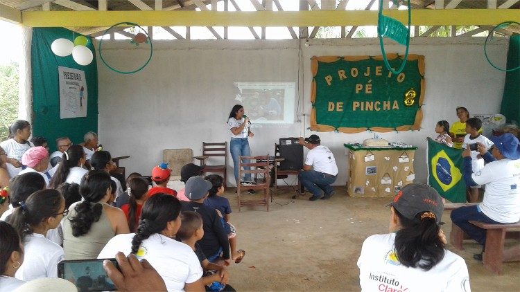 Palestra em escola da comunidade de Lago Mamori, no Amazonas