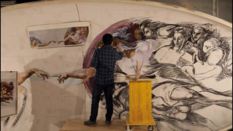 La preparazione della copia della "Creazione di Adamo" di Michelangelo