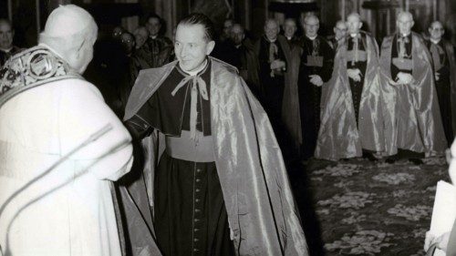 El Cardenal Czerny rinde homenaje al difunto Obispo Remi De Roo