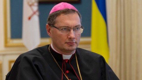 Nuntius in Kiew: „Humanitären Korridor für Waisenkinder erwirkt“