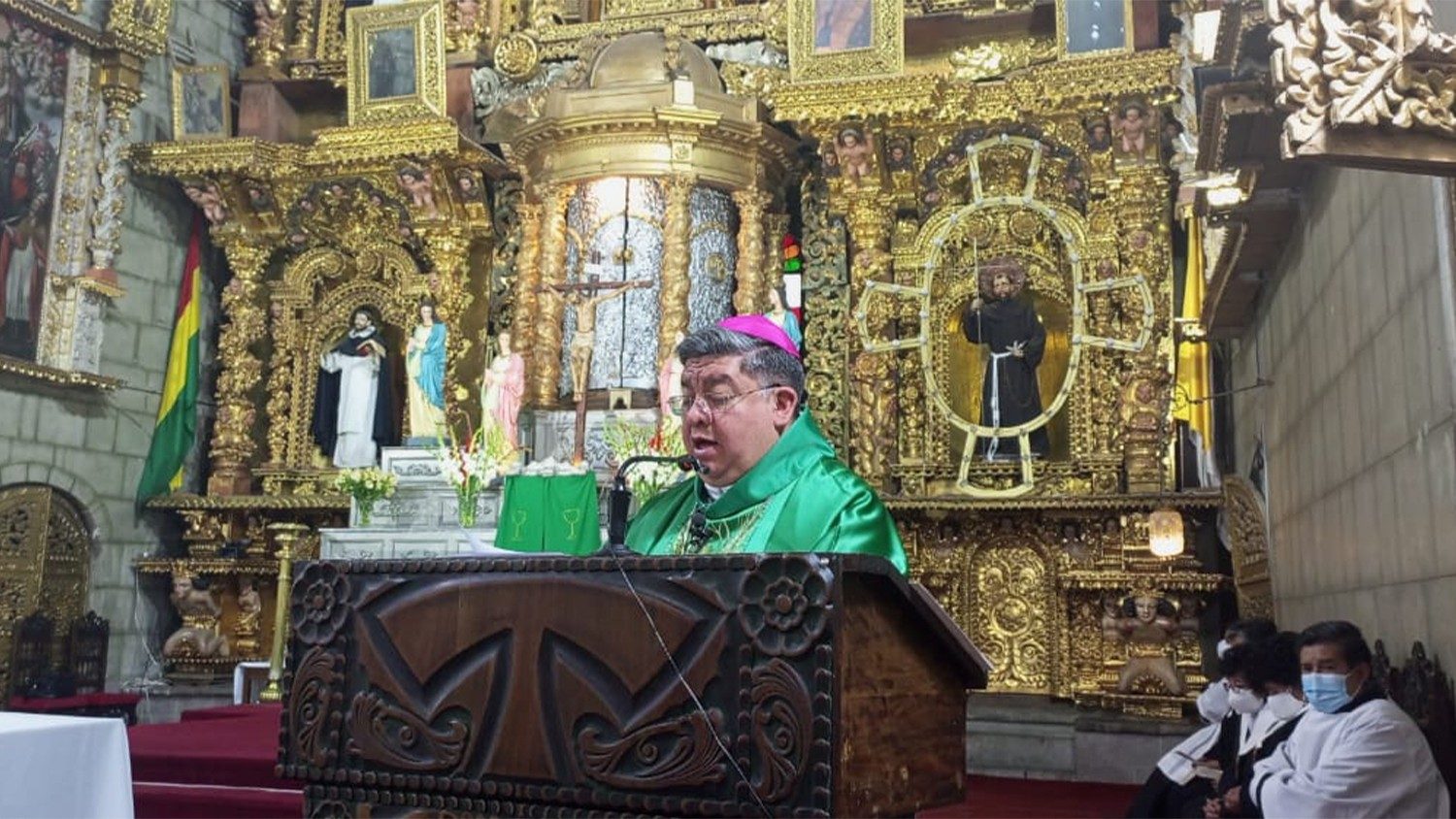 Bolivia celebra en Septiembre el Mes de la Biblia - Vatican News