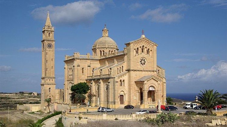Svetišče Ta' Pinu na otoku Gozo
