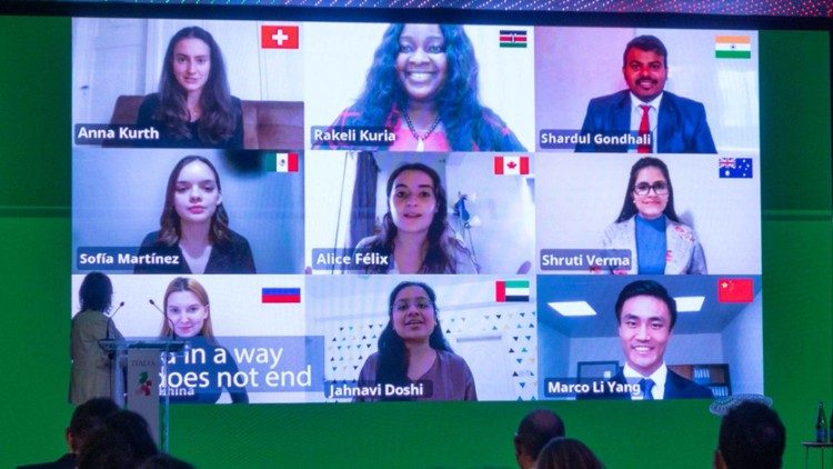 Students from around the world participated in the forum "Universities in Action for the 2030 Agenda"