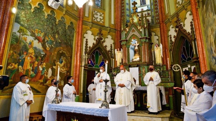 Santa Missa em Petrópolis