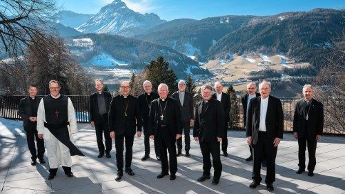 Vollversammlung der Bischofskonferenz tagt in Tirol - Gebet für Frieden