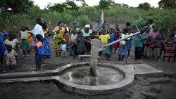 Ho-avuto-sete-volontariato-associazione-acqua-Africa-bambini-impianto-idrico.jpg