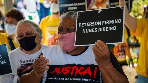 Caravana latinoamericana contra el extractivismo minero llega a Europa