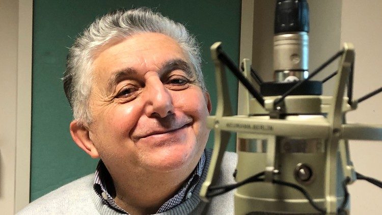 Il prof. Fabrizio Bisconti ai microfoni di Radio Vaticana, foto di Fabio Colagrande