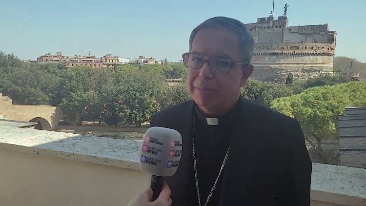 Monseñor Luis José Rueda Aparicio, arzobispo de Bogotá y presidente de la Conferencia episcopal de Colombia (CEC);