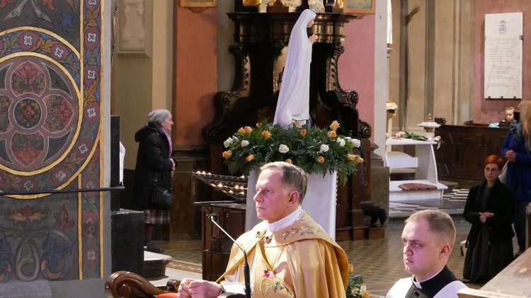 Akt konsekracji w lwowskiej katedrze