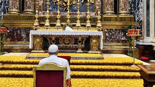 Il Papa a Santa Maria Maggiore ringrazia la Vergine per il viaggio a Malta