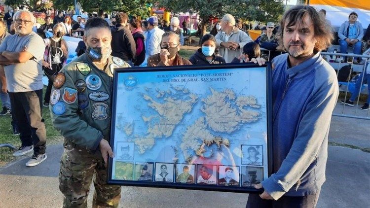 2022.04.06 Misa en el Aniversario de la Guerra de las Malvinas