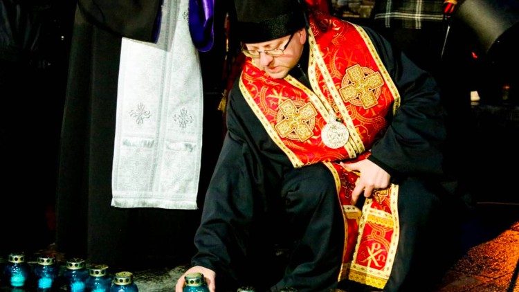 Weihbischof Hruza vor ein paar Tagen bei einem ökumenischen Gebet in Lemberg