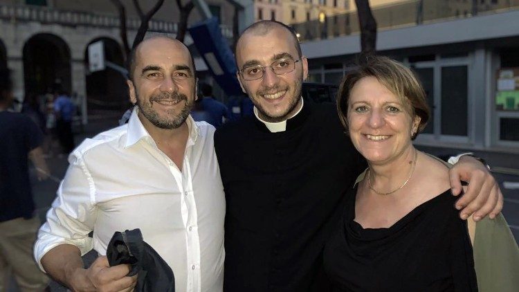 Vito Sidoti e Rita Pantani con il figlio Andrea