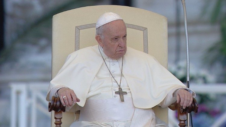 Il Papa in ascolto dei giovani 