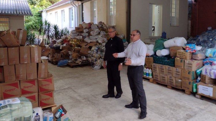 A Diocese de Petrópolis, por meio do Projeto Presença Samaritana, já doou cerca de 290 toneladas de alimento