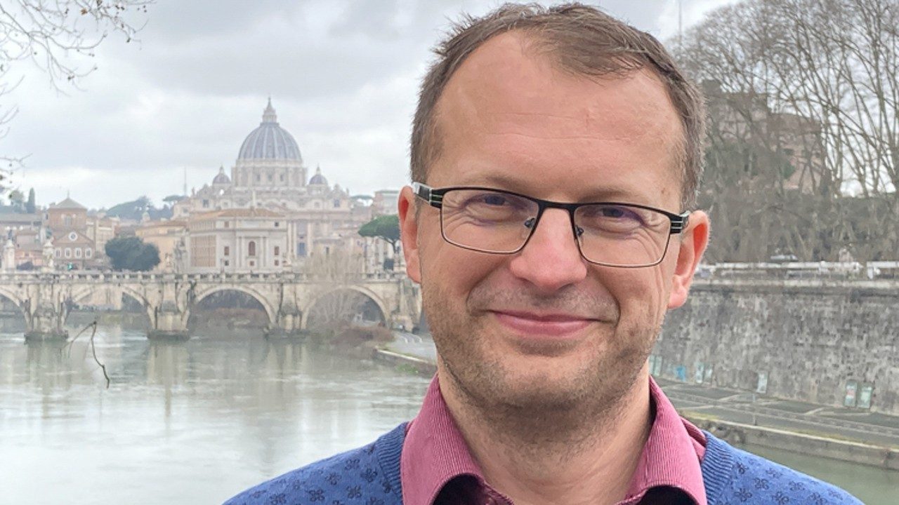 Samuel Prívara SJ: Světlo světa
