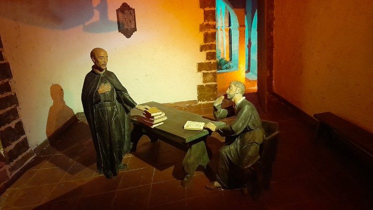 Ignatius (l.) mit Franz Xaver, einem seiner ersten Gefährten: Diorama in Javier (Nordspanien)