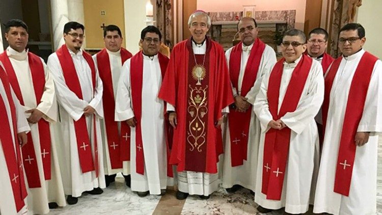 El Consejo Episcopal Latinoamericano y Caribeño, CELAM, ha organizado un retiro espiritual de manera virtual dirigido a sacerdotes y obispos