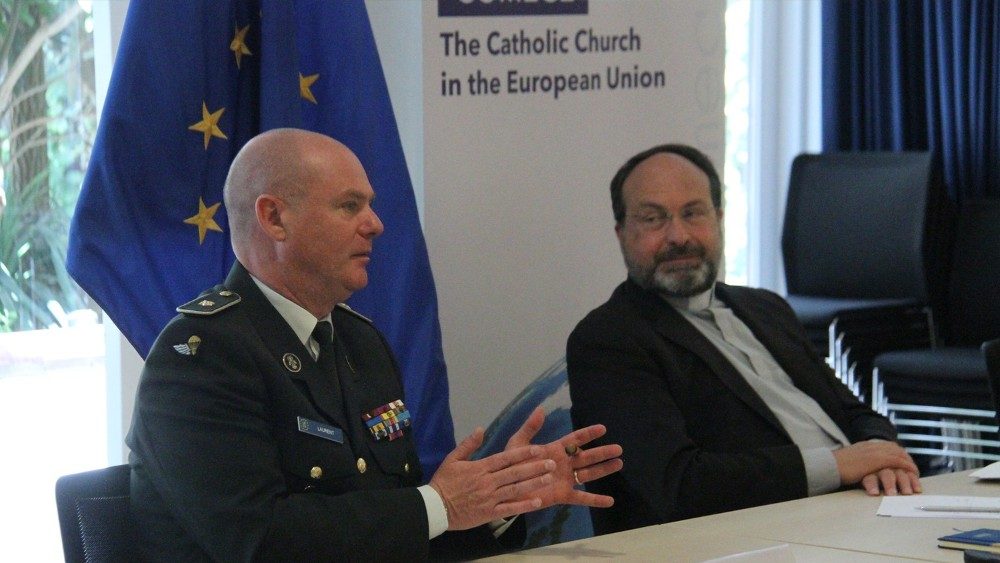 Takimi i ordinariateve  a dioqezave përgjegjëse pёr ushtarakёt në BE mbajtur në Bruksel