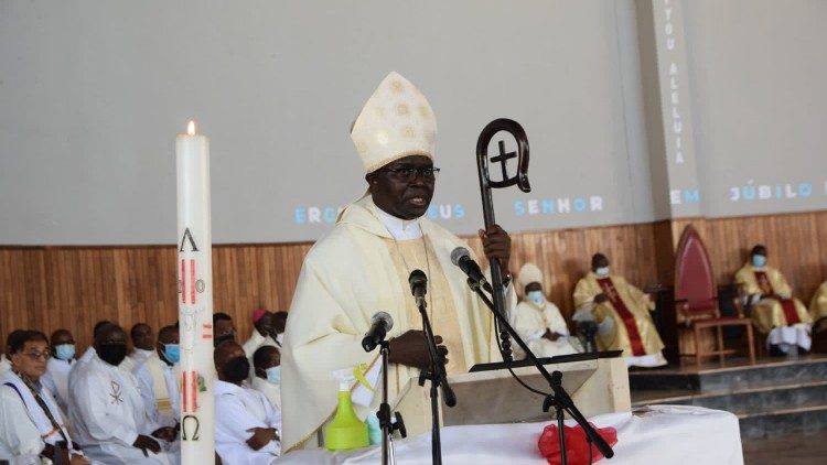 Dom Ernesto Maguengue, Bispo da Diocese de Inhambane (Moçambique)