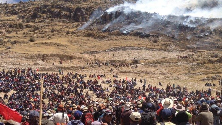 Conflicto en Las Bambas, Perú