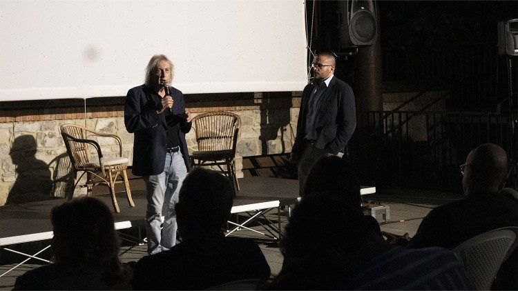 Castiglione Cinema 2022: Enrico Vanzina presenta il suo film "Tre Sorelle", offerto la sera del 10 giugno (foto Karen Di Paola)