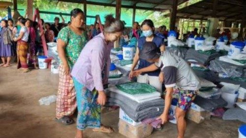 Myanmar: La Iglesia pide oración y acción para construir la paz
