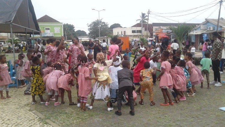 Celebração do Dia da Criança Africana em São Tomé e Príncipe