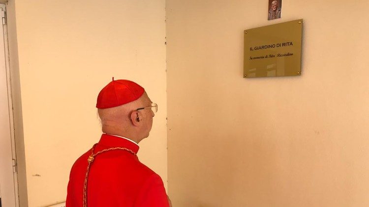  Il cardinale Angelo Bagnasco visita il piccolo Cottolengo di Sanremo