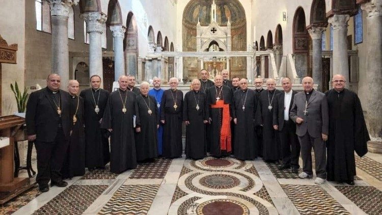 البيان الختاميّ لسينودس أساقفة كنيسة الروم الملكيّين الكاثوليك بالمقرّ البطريركيّ في روما