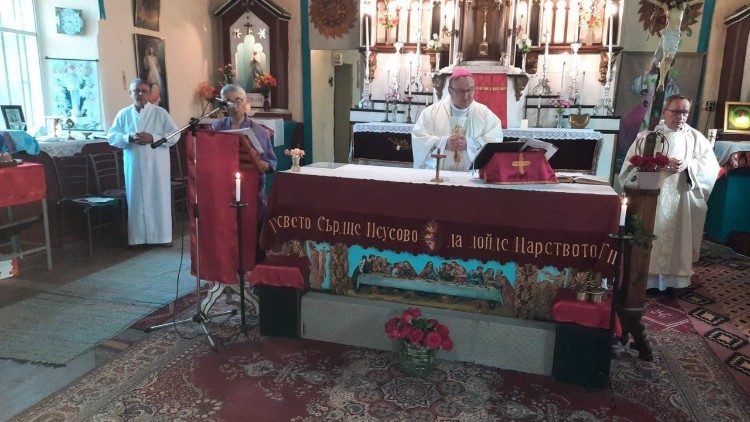 Храмовия празник на енорийската църква «Пресвето Сърце Исусово» в с. Драгомирово 24 юни 2022