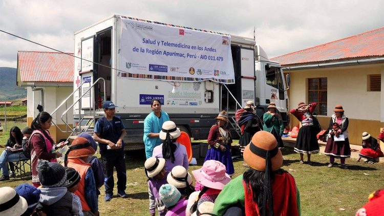 L'assistenza sanitaria portata sulle Ande dall'Associazione Apurimac