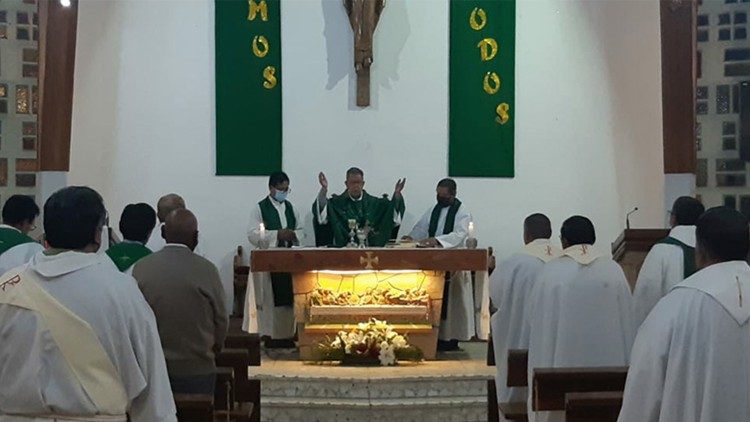 Misa de inauguración de la XXXV Asamblea Nacional de la Conferencia boliviana del clero diocesano