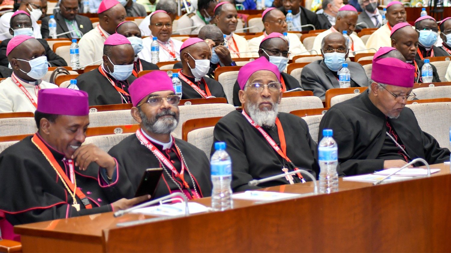 Amecea:viongozi wa kanisa na mashirika waombe ufadhili kwa ajili ya mapadre na watawa - | vatican news