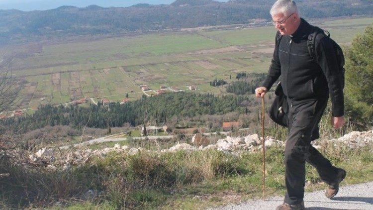 Predsjednik Vijeća HBK za život i obitelj riječki nadbiskup Mate Uzinić čestitao Međunarodni dan osoba s invaliditetom