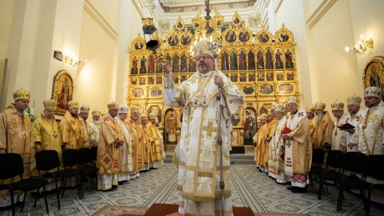 Abp ?wiatos?aw Szewczuk na synodzie w Przemy?lu