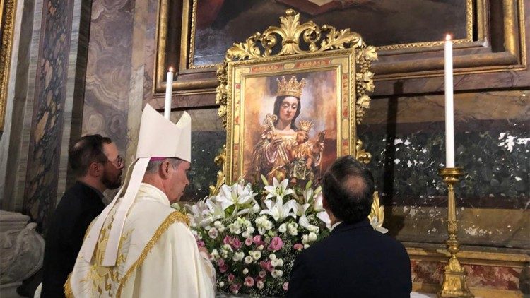 Bendición y entronización de la imagen de la Patrona de la Diócesis y de la Ciudad de Málaga, Santa María de la Victoria.