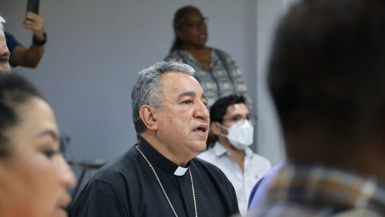 Continúa el diálogo entre las partes. Entrevista con Mons. Ulloa, Arzobispo de Panamá