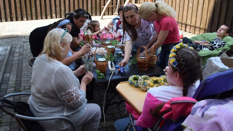 Wojna na Ukrainie komplikuje opiekę nad niepełnosprawnymi 