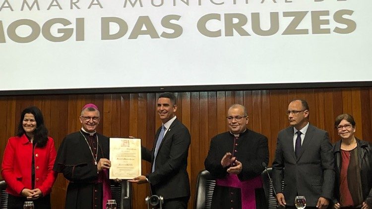 Diocese de Mogi das Cruzes recebe título de Honra ao Mérito na Câmara Municipal de Mogi das Cruzes